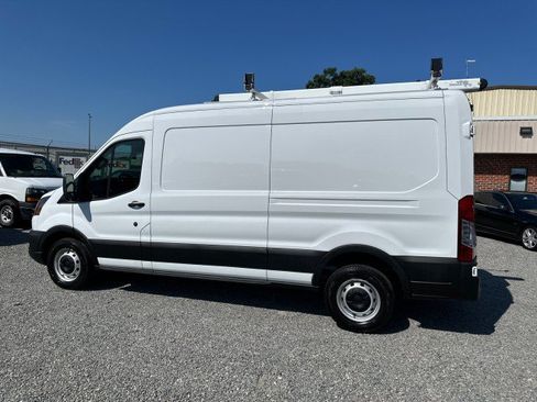 Used 2021 Ford Transit 250 Medium Roof RWD image 12