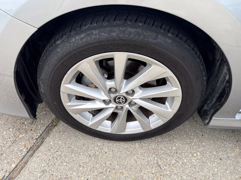 Used 2023 Toyota Camry LE FWD image 22