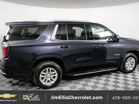 Certified 2025 Chevrolet Tahoe LT AWD/4WD image 2