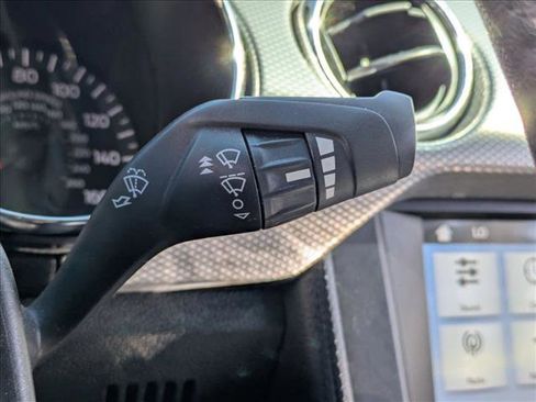 Used 2017 Ford Mustang GT Premium image 11