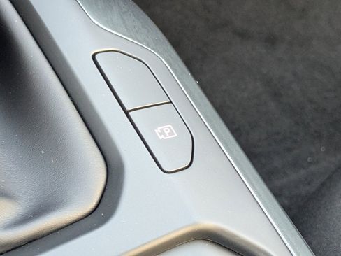 New 2025 Kia K4 LX image 26