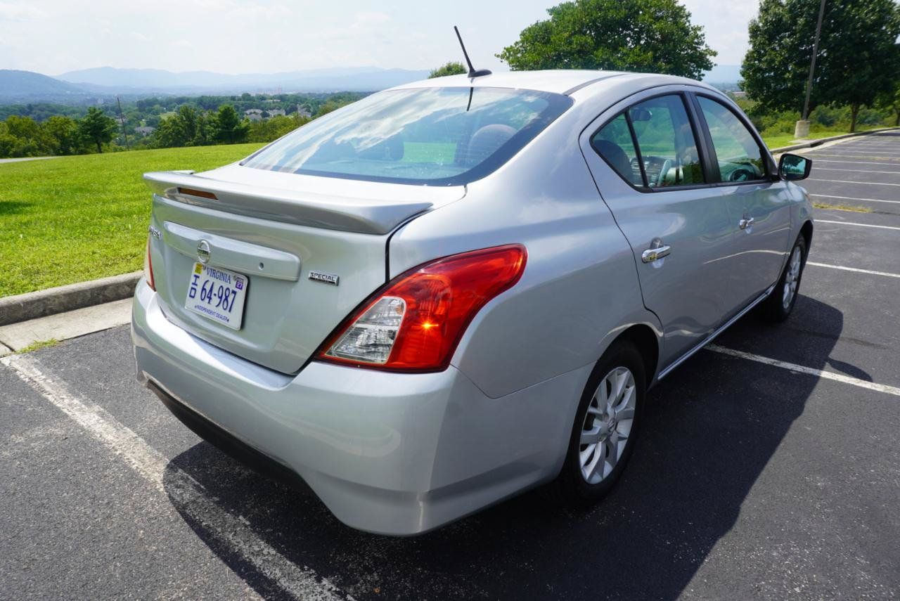 Used 2017 Nissan Versa SV w/ SV Special Edition Package FWD image 15