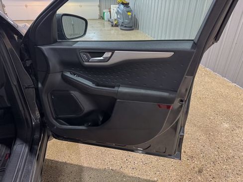 Used 2020 Ford Escape SE AWD/4WD image 22