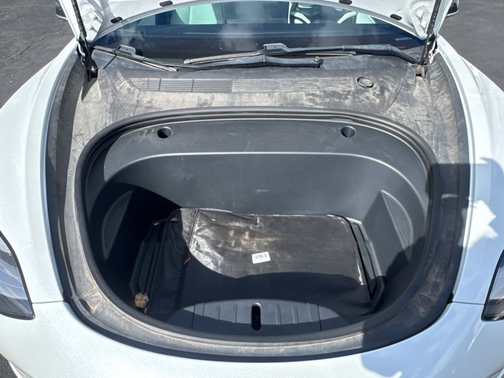 Used 2020 Tesla Model 3 Standard Range Plus RWD image 31