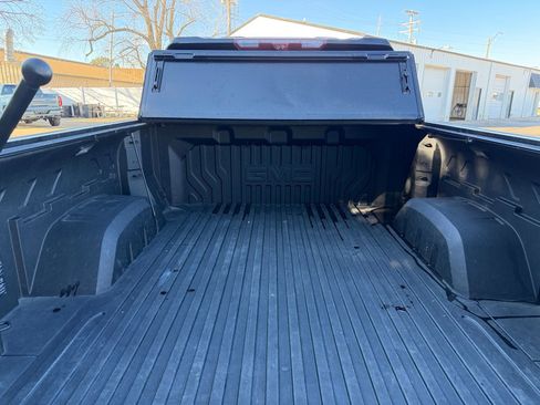 Used 2021 GMC Sierra 1500 AT4 w/ AT4 Value Package image 38