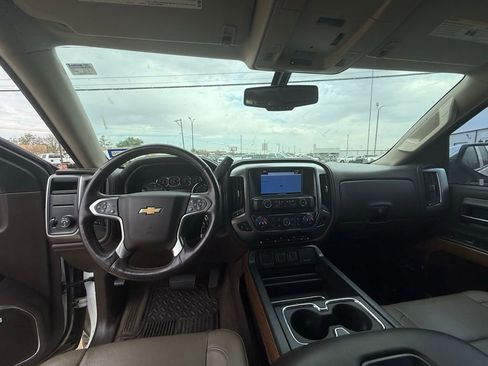 Used 2016 Chevrolet Silverado 1500 LTZ w/ LTZ Plus Package image 8