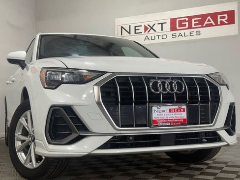 Used 2021 Audi Q3 2.0T Premium w/ Convenience Package AWD/4WD image 3