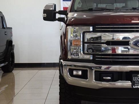 Used 2017 Ford F250 Lariat w/ Chrome Package AWD/4WD image 18