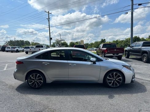 Used 2020 Toyota Corolla SE FWD image 6