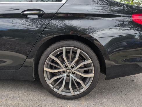 Used 2017 BMW 540i RWD image 9