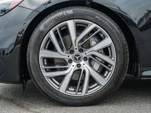 Used 2024 Mercedes-Benz E 350 4MATIC Sedan image 17