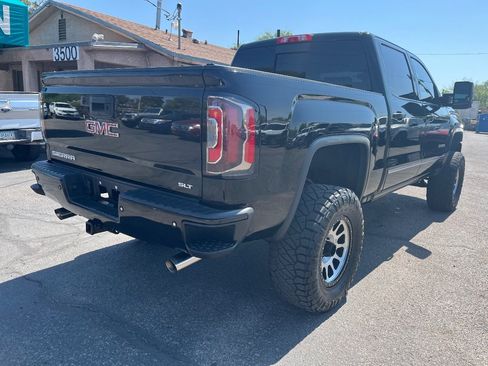 Used 2018 GMC Sierra 1500 SLT AWD/4WD image 5