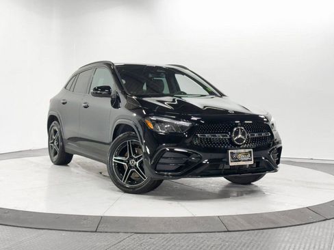 Certified 2026 Mercedes-Benz GLA 250 4MATIC image 1