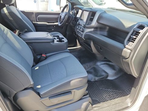 New 2024 RAM 5500 Tradesman RWD image 8
