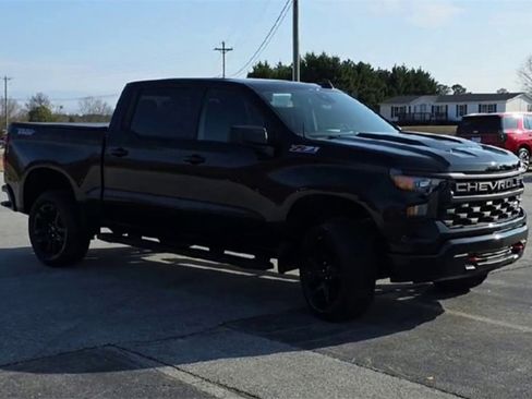 Certified 2025 Chevrolet Silverado 1500 Custom Trail Boss image 6