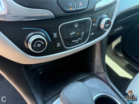 Certified 2023 Chevrolet Equinox LS w/ Sport Edition FWD image 23