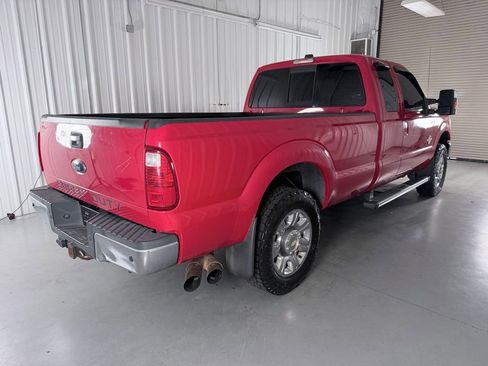 Used 2012 Ford F250 Lariat w/ Chrome Pkg image 5