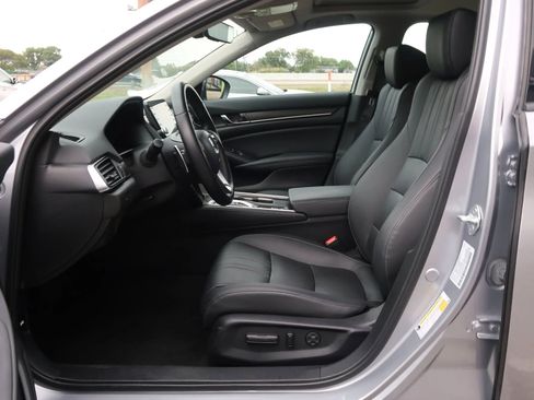 Used 2022 Honda Accord EX-L image 16