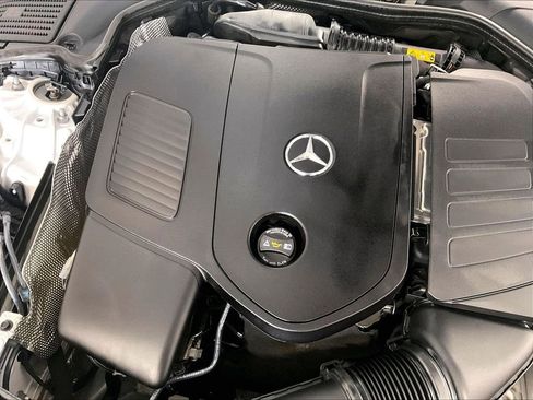 Used 2023 Mercedes-Benz C 300 4MATIC Sedan image 35