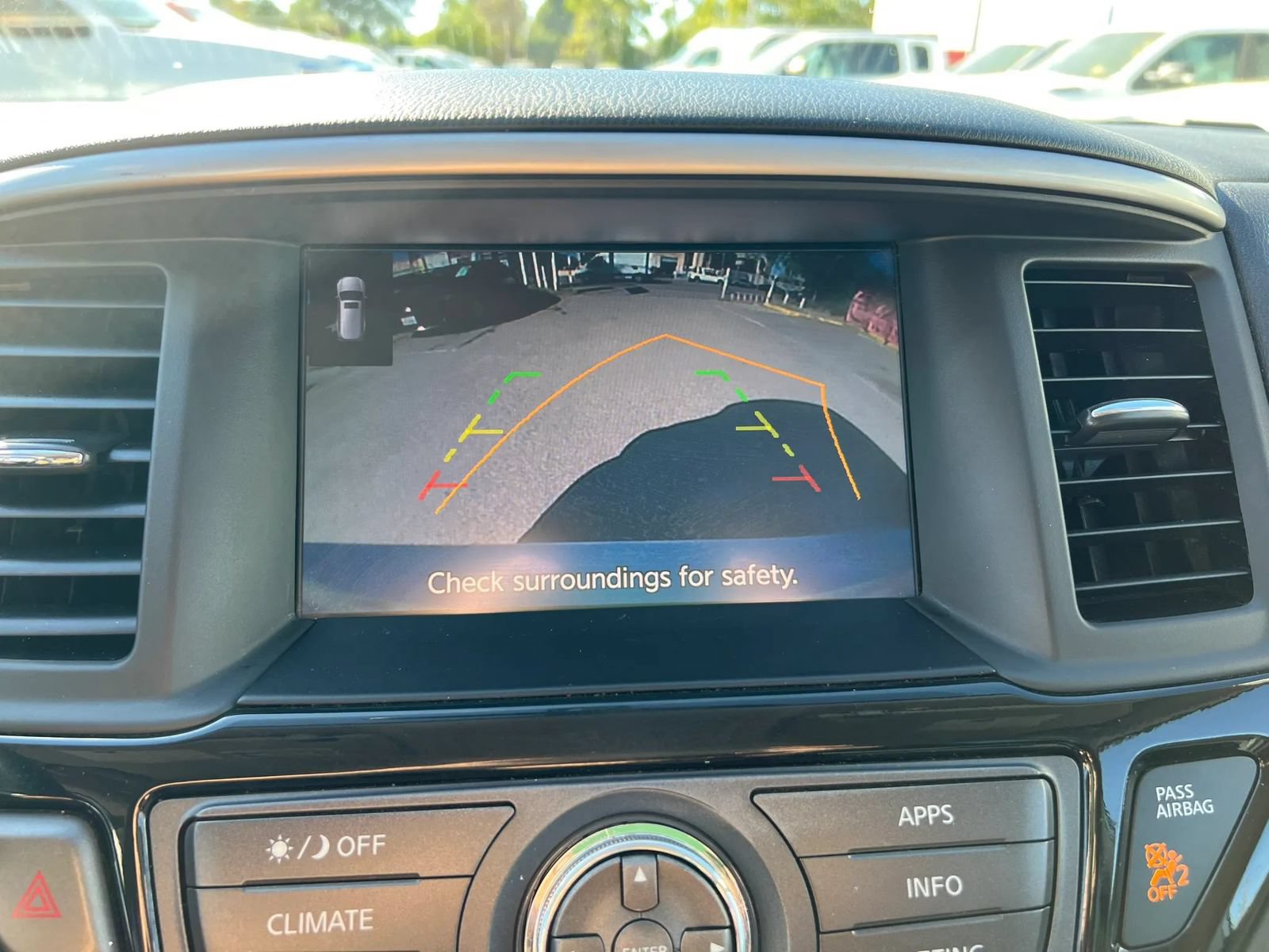 Used 2019 Nissan Pathfinder SV FWD image 19