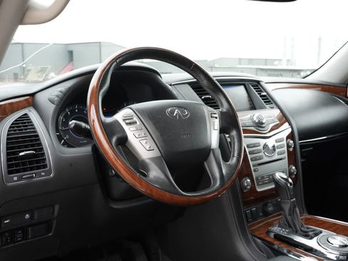 Used 2019 INFINITI QX80 Luxe image 17