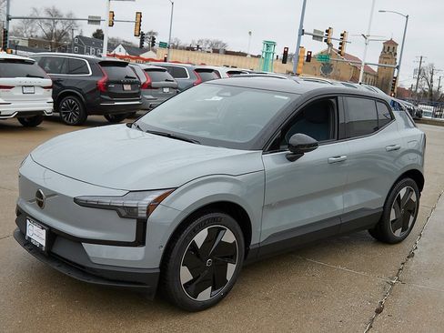 New 2026 Volvo EX30 Ultra image 6