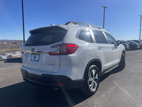 Certified 2025 Subaru Ascent Premium image 7