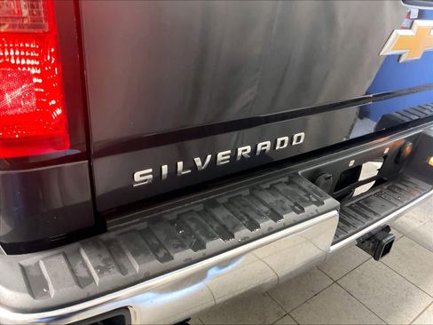 Used 2019 Chevrolet Silverado 1500 LT w/ All Star Edition image 28