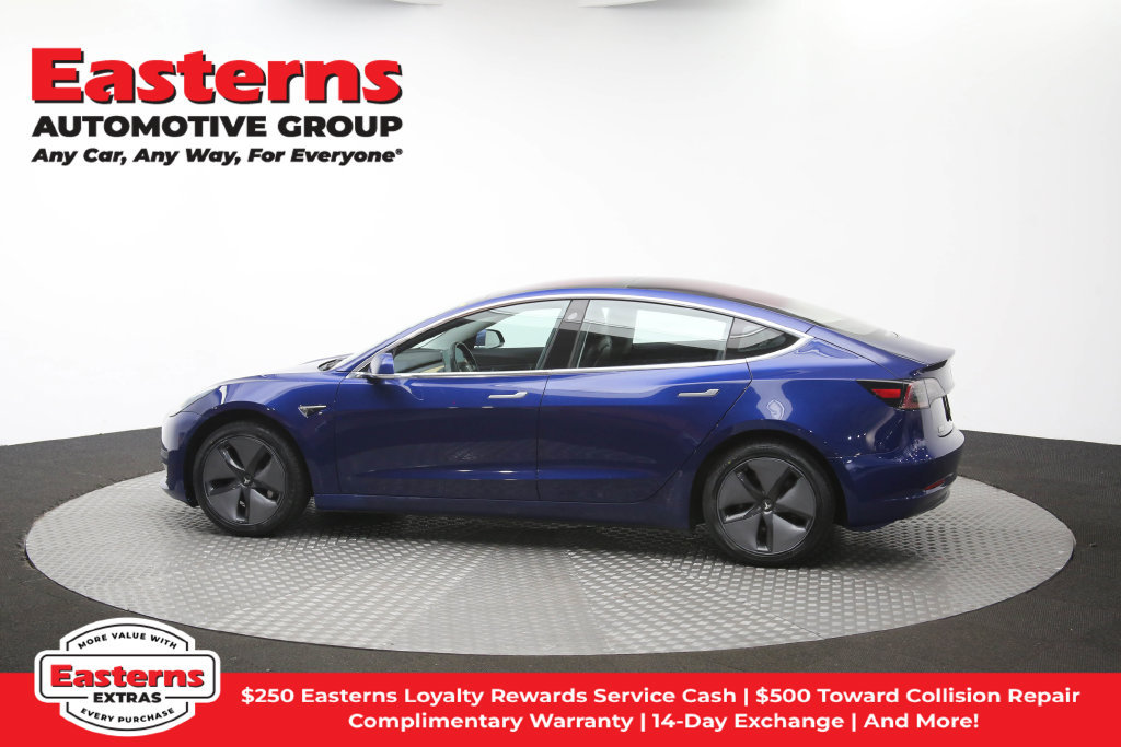 Used 2018 Tesla Model 3 Long Range RWD image 57