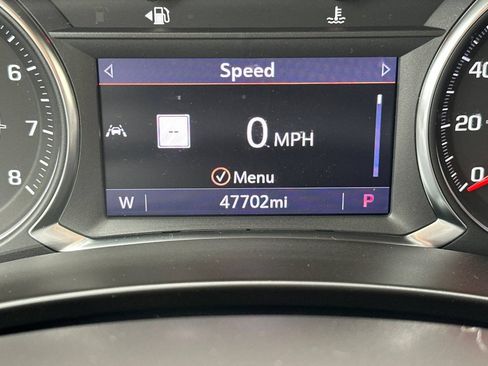Certified 2022 GMC Terrain AT4 w/ Infotainment Package II AWD/4WD image 36