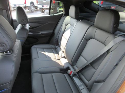 Certified 2024 Buick Envista Sport Touring w/ Convenience I Package FWD image 20
