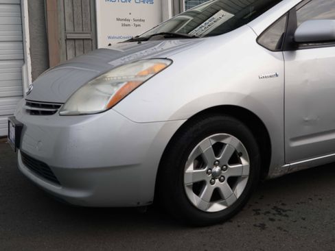 Used 2009 Toyota Prius HATCHBACK 4D image 25