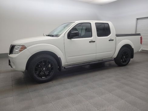 Used 2019 Nissan Frontier SV w/ Value Truck Package image 2
