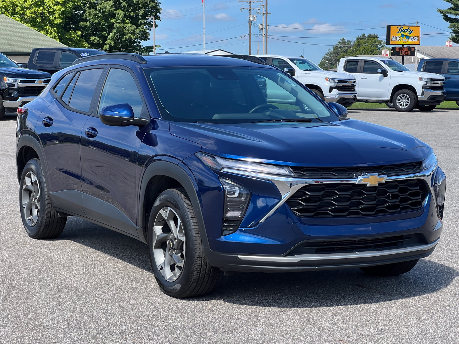 Certified 2024 Chevrolet Trax LT w/ Driver Confidence Package FWD image 43