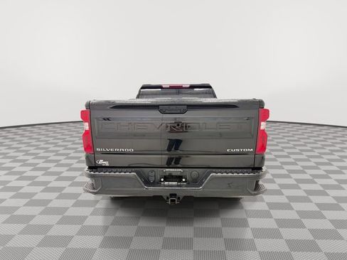 Certified 2023 Chevrolet Silverado 1500 Custom image 10