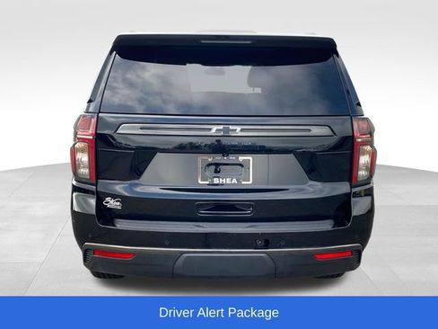 Used 2021 Chevrolet Tahoe Z71 w/ Luxury Package AWD/4WD image 4