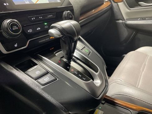 Used 2020 Honda CR-V Touring image 34
