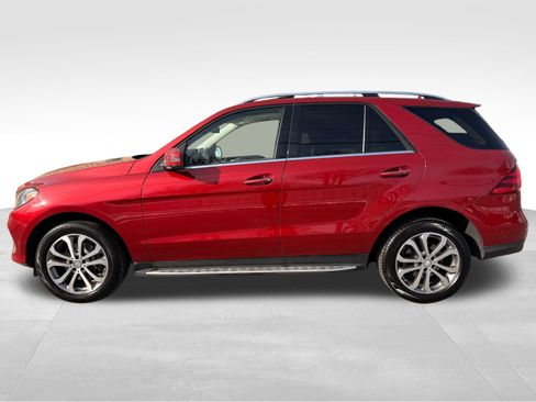 Used 2017 Mercedes-Benz GLE 350 GLE 350 w/ Parking Assist Package image 10