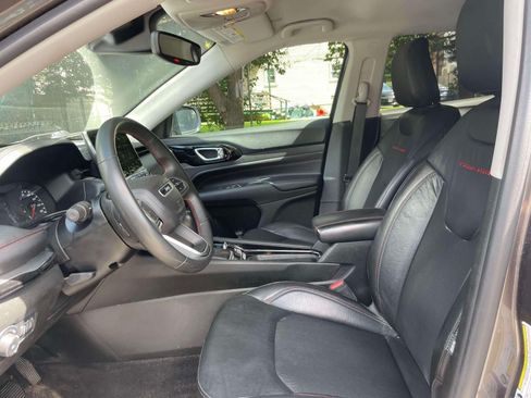 Used 2022 Jeep Compass Trailhawk AWD/4WD image 15