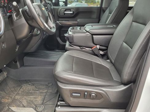 Used 2022 Chevrolet Silverado 2500 LTZ w/ Safety Package image 18