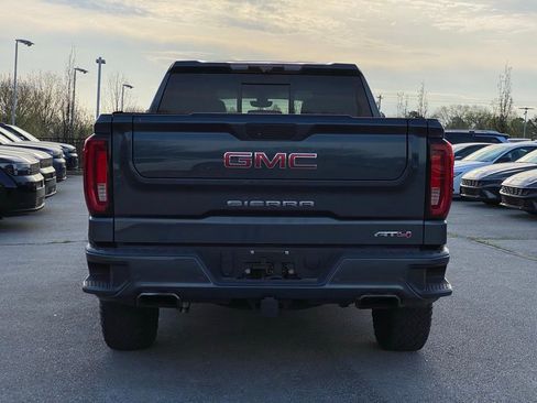Used 2020 GMC Sierra 1500 AT4 w/ Off-Road Performance Package image 6