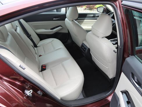 Used 2023 Nissan Altima 2.5 SL image 25