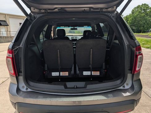 Used 2013 Ford Explorer XLT FWD image 6