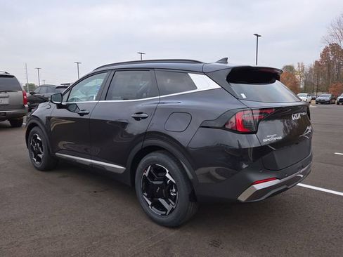 New 2026 Kia Sportage EX image 5
