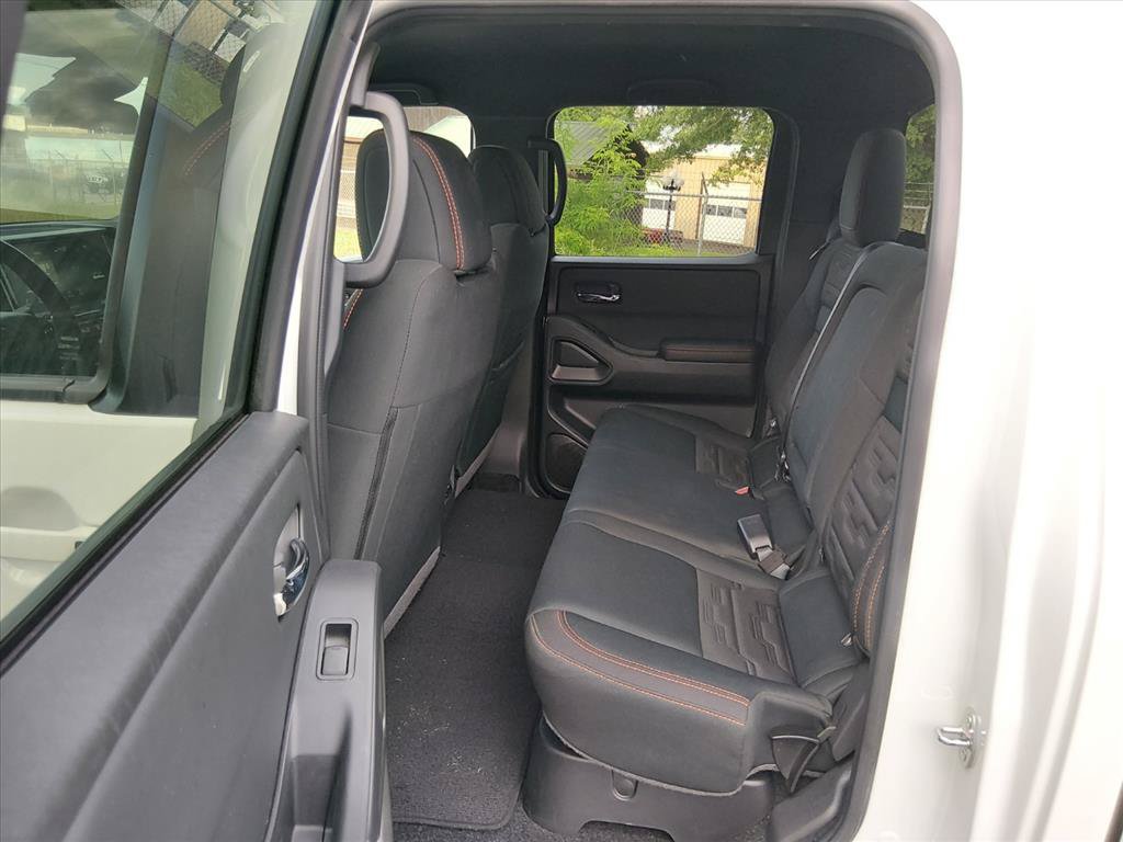 Certified 2025 Nissan Frontier PRO-4X w/ Pro Convenience Package AWD/4WD image 12