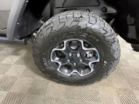 Used 2023 Jeep Wrangler Unlimited Rubicon 4xe w/ Cold Weather Group AWD/4WD image 24