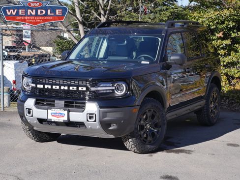 New 2026 Ford Bronco Sport Badlands w/ Sasquatch Badlands Package AWD/4WD image 1
