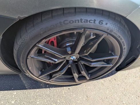Used 2025 BMW Z4 M40i w/ Edition RWD image 3