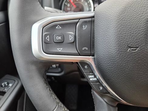 Used 2025 RAM 1500 Big Horn AWD/4WD image 29
