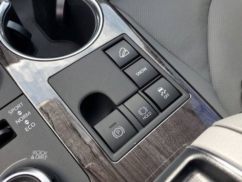 New 2026 Toyota Highlander Limited image 20